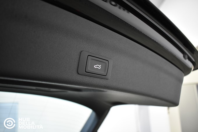 AUDI A6 Avant 40 2.0 TDI quattro ultra S tronic Business